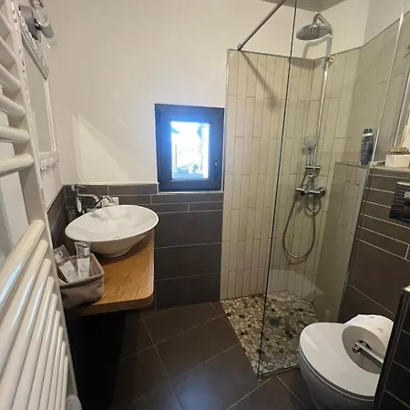 Minimaja, Il Tuo Rifugio Lontano Dal Caos بريتورو