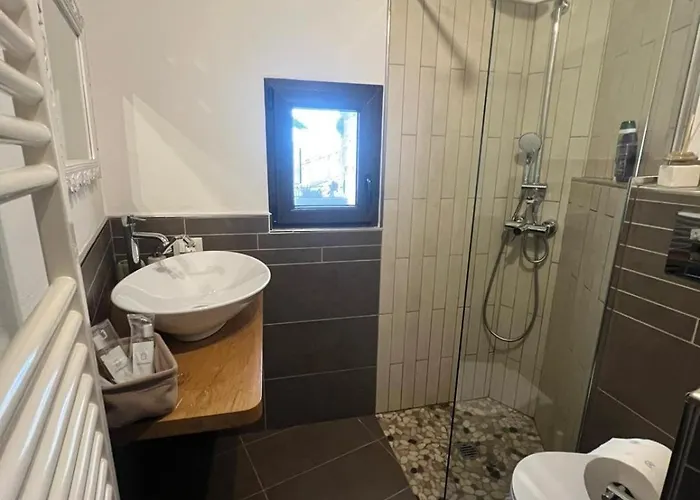 Minimaja, Il Tuo Rifugio Lontano Dal Caos بريتورو